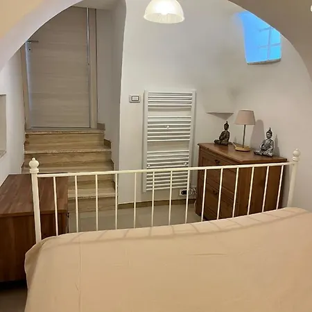 Naomi * Ostuni